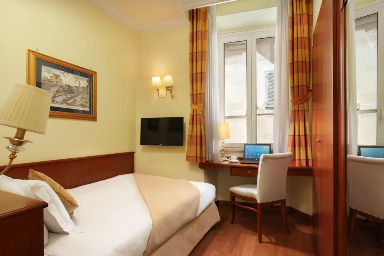 Hotel Homs Рим Екстер'єр фото